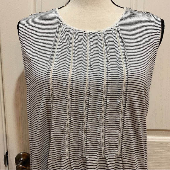 Anthropologie Pintucked Top NWT Sleeveless XS New - Picture 4 of 7